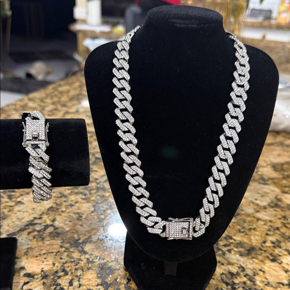 Unisex Silver Cuban Link Chain and Bracelet Set